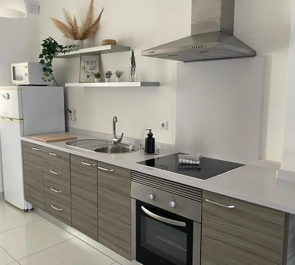 Apartamento Encantador A 100M Da Praia Carvoeiro  0*, Carvoeiro (Lagoa)